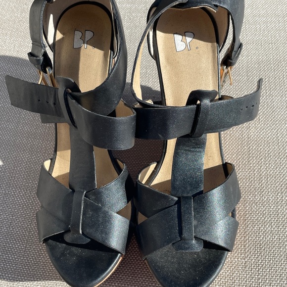 Wedges - Picture 3 of 3